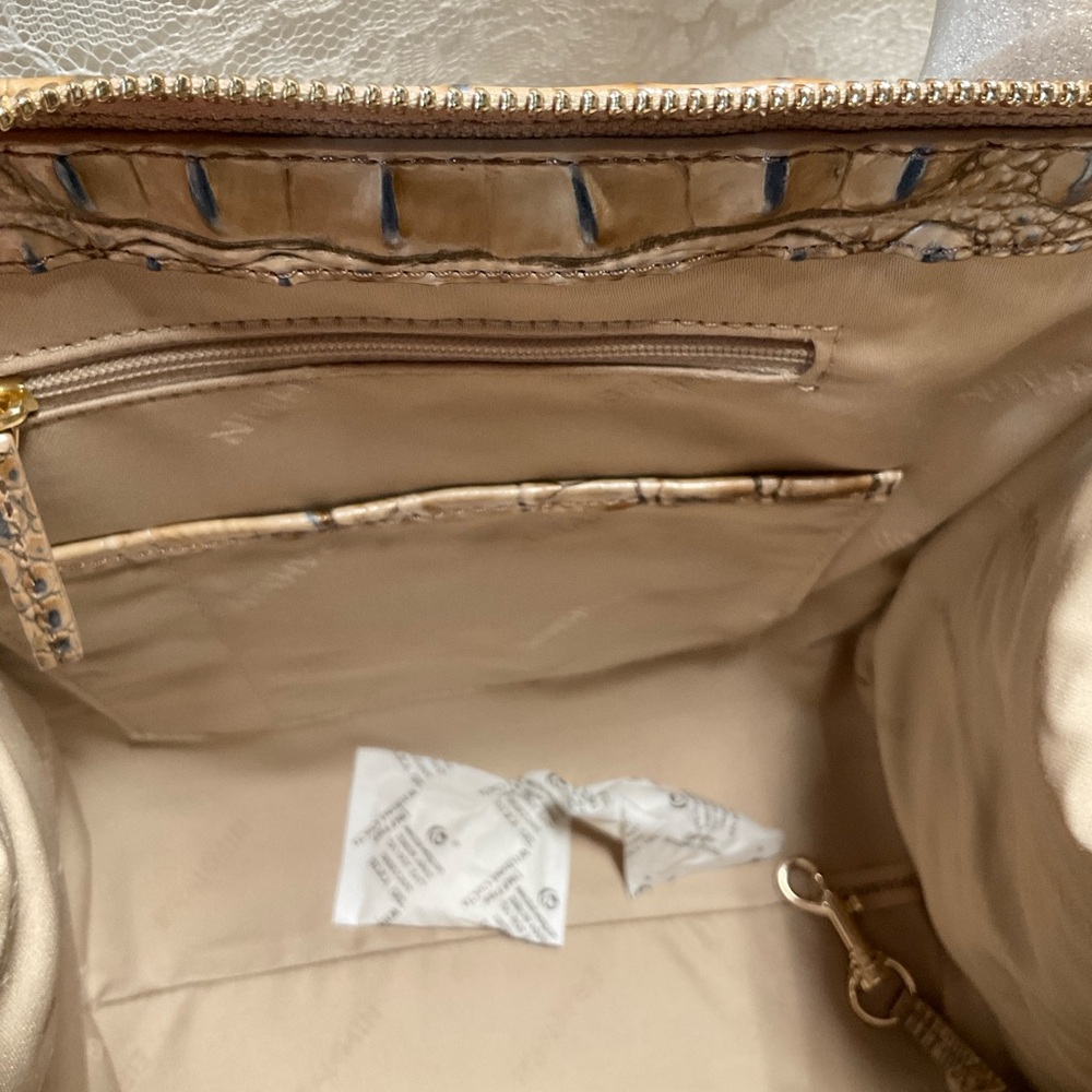 NWT BRAHMIN “stunning” CLIFFSIDE MELBOURNE SM CAROLINE - Picture 7 of 9
